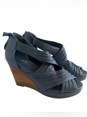 Cole Haan Blue Leather "Shanya" Open Toe Wedge Sandal 6.5